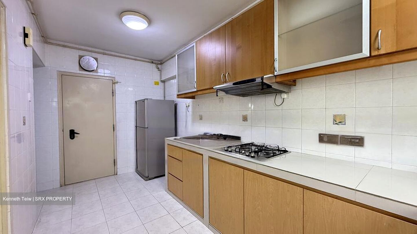 Blk 324B Anchorvale Grove (Sengkang), HDB 5 Rooms #561793411